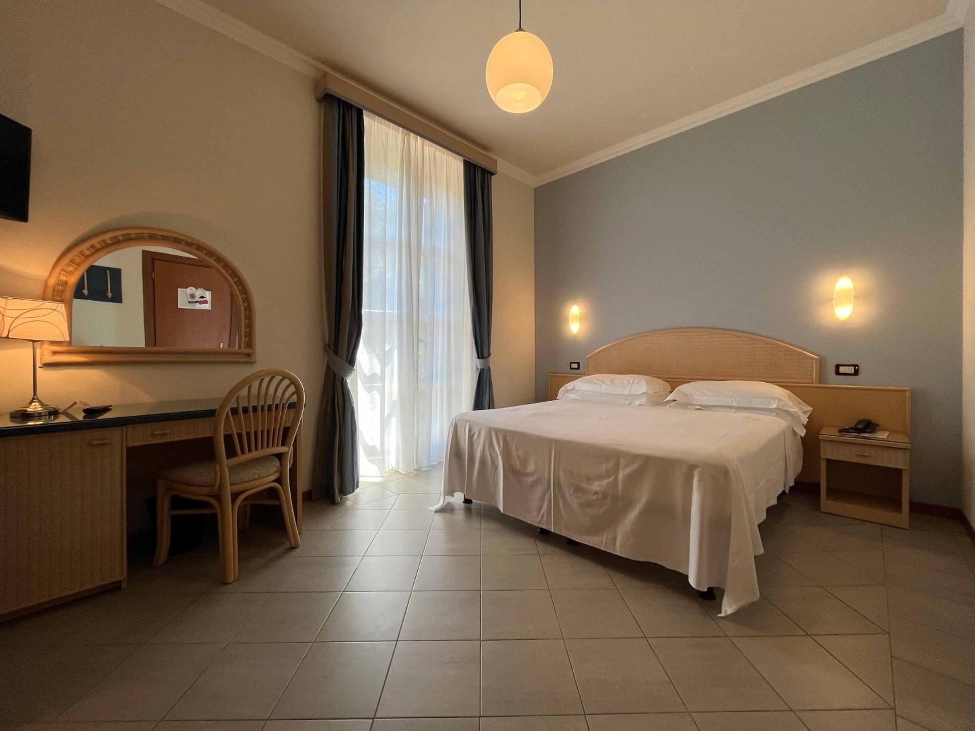 Hotel Regina Forte dei Marmi Exterior photo